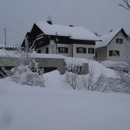 Ksenija Apartament *